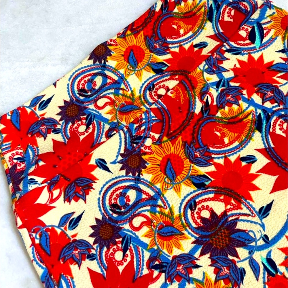 LULAROE CASSIE Pencil Skirt Ivory Blue Yellow Daisy Red Paisley - NWT - Size XS